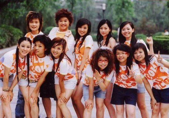 陈晓：从幕后趣事到方言演绎，明星的多面生活揭秘